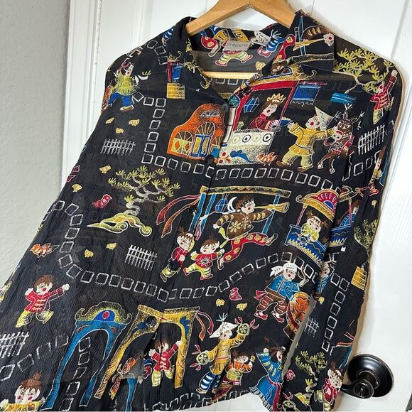 VTG Chico’s Silk Black Oriental Inspired Fairytale Novelty Print Top Sz 1 / M - Picture 2 of 7